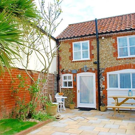 Romantic Flint Cottage On The Suffolk Coast แซกส์มันดัม ภายนอก รูปภาพ